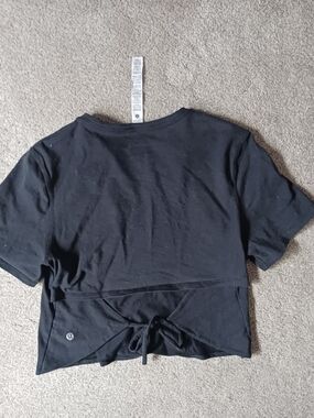 Lululemon Tie-hem Heavy Weight Tee